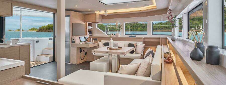 55ft Lagoon Yacht For Sale