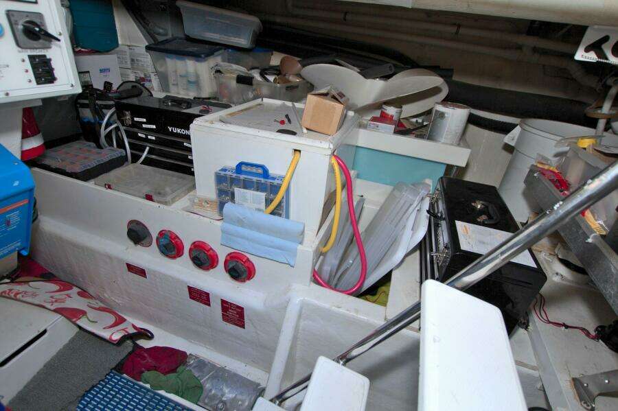 Wavos Rancheros 58ft West Bay Yacht For Sale