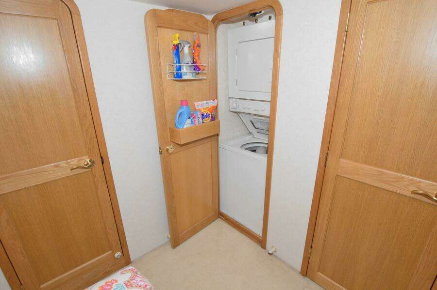 Wavos Rancheros 58ft West Bay Yacht For Sale