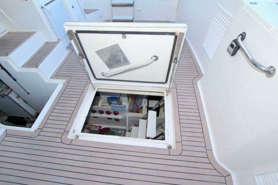 Wavos Rancheros 58ft West Bay Yacht For Sale