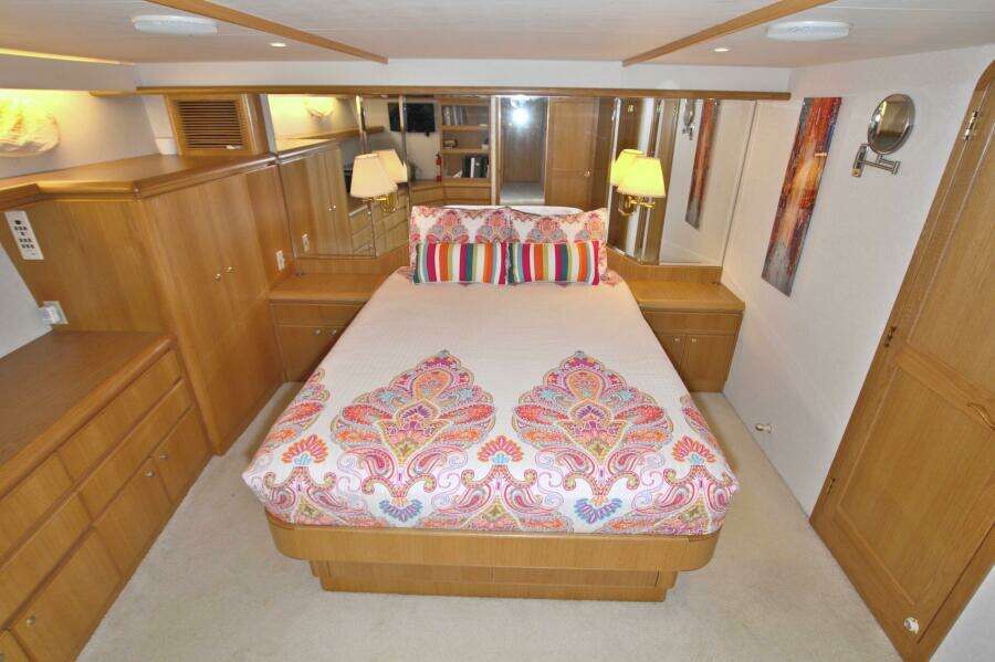 Wavos Rancheros 58ft West Bay Yacht For Sale