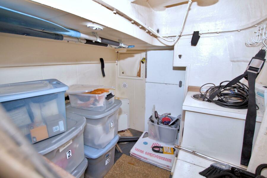 62' 2005 Neptunus 62 Flybridge