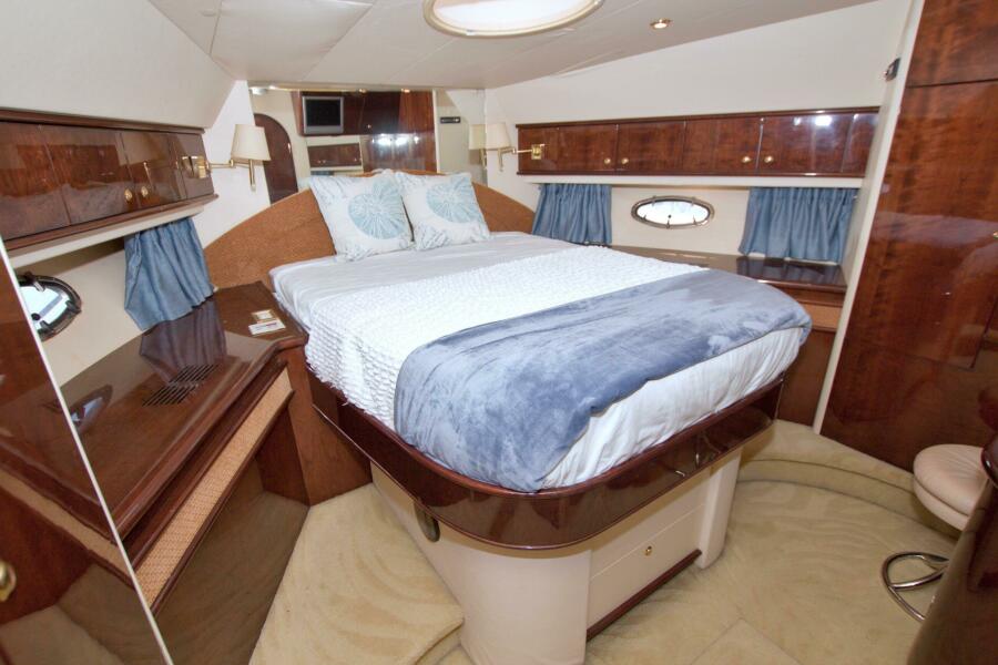 62' 2005 Neptunus 62 Flybridge