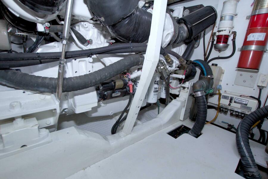 62' 2005 Neptunus 62 Flybridge