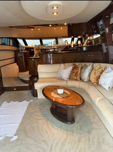 62' 2005 Neptunus 62 Flybridge