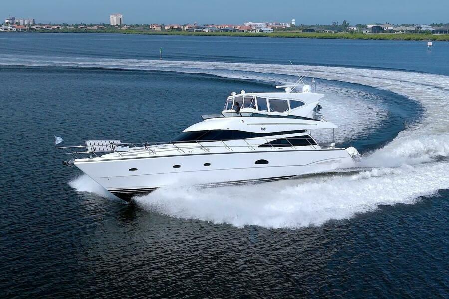 62' 2005 Neptunus 62 Flybridge