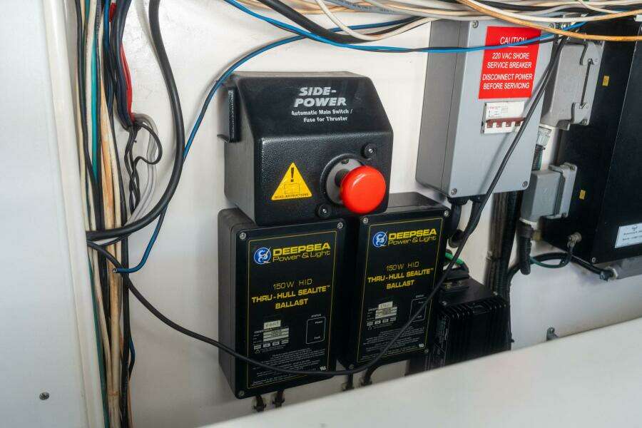 Blue Legend 40ft Cabo Yacht For Sale