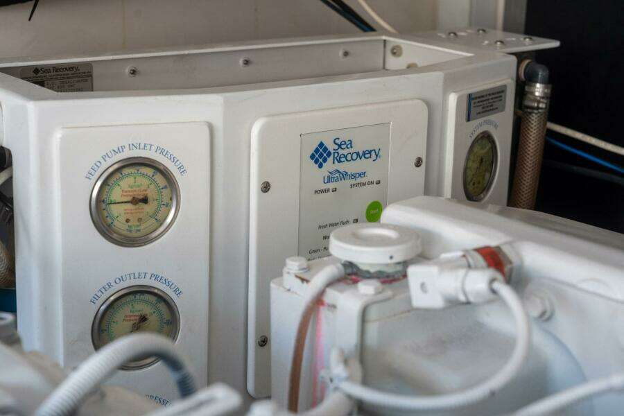 Blue Legend 40ft Cabo Yacht For Sale