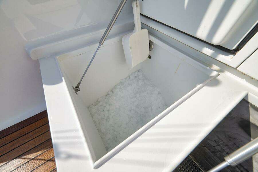 PISTOL 60ft Weaver Yacht For Sale