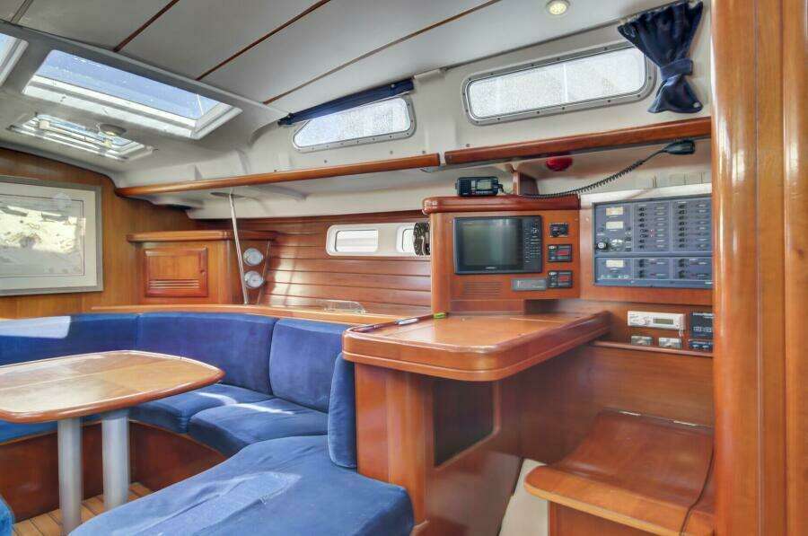 Phantom 47ft Beneteau Yacht For Sale