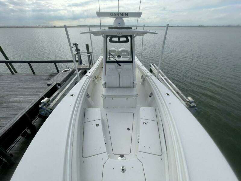 R amp R 28ft Regulator Yacht For Sale