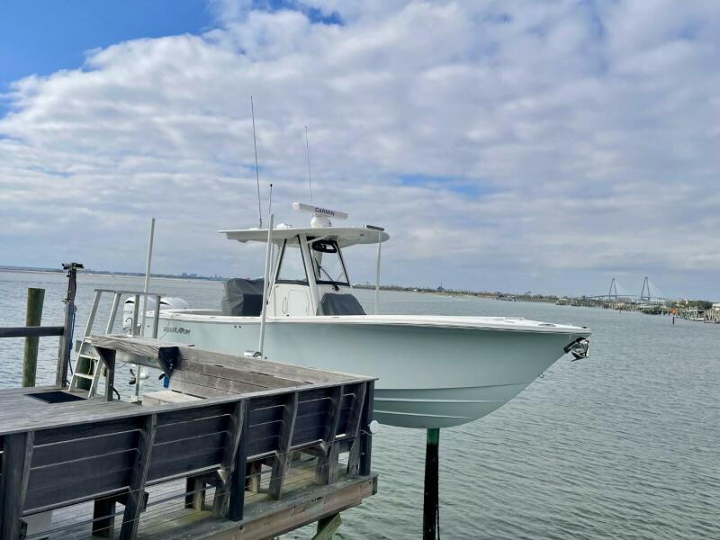 28' 2023 Regulator 28FS