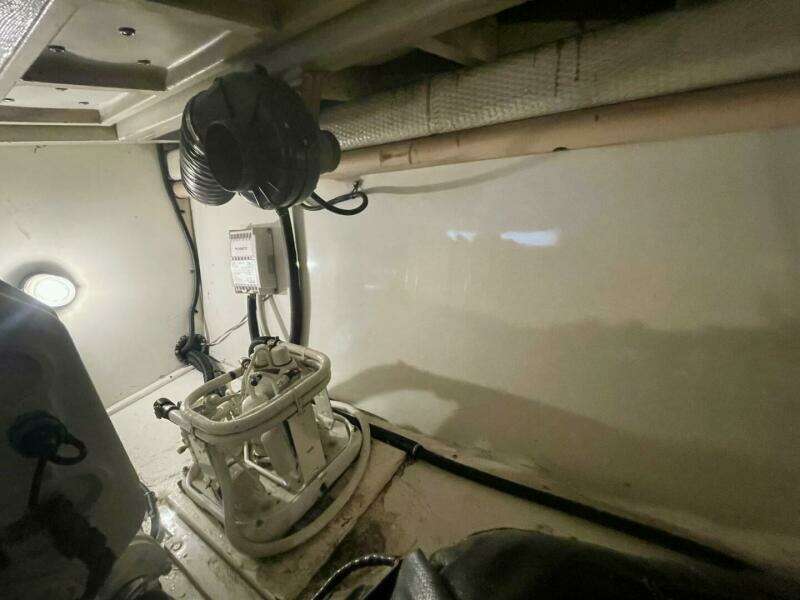 Musn t Touch It 38ft Egg Harbor Yacht For Sale