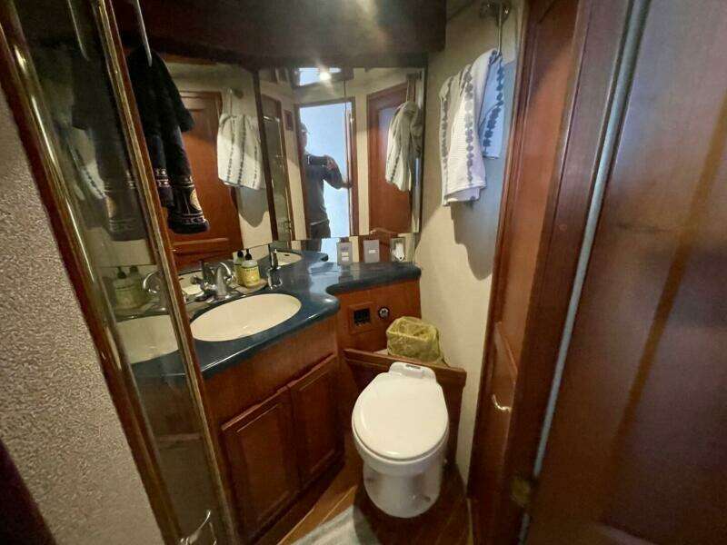 Musn t Touch It 38ft Egg Harbor Yacht For Sale