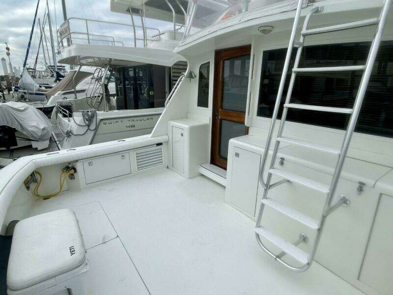 Musn t Touch It 38ft Egg Harbor Yacht For Sale