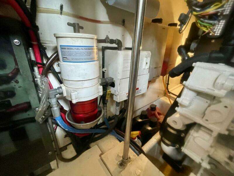 Musn t Touch It 38ft Egg Harbor Yacht For Sale