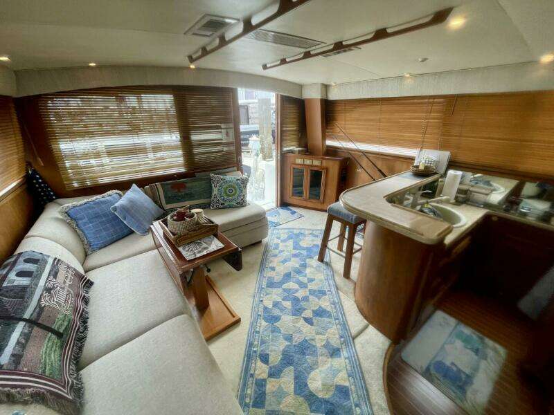 Musn t Touch It 38ft Egg Harbor Yacht For Sale