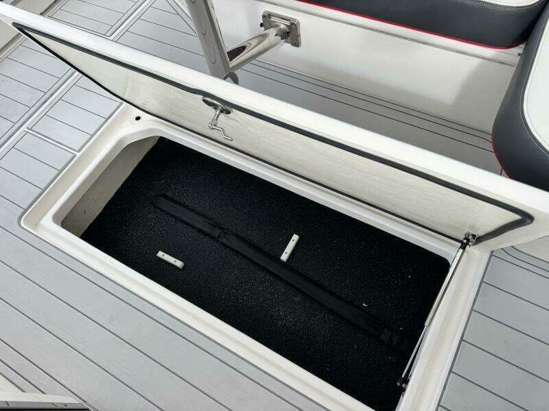 Belle Vie 29ft Regal Yacht For Sale