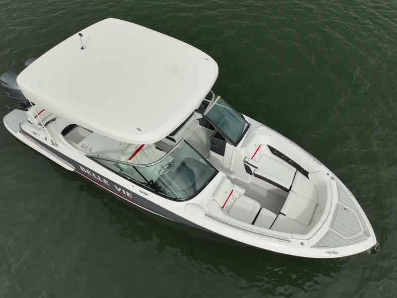 29' 2023 Regal 29 OBX