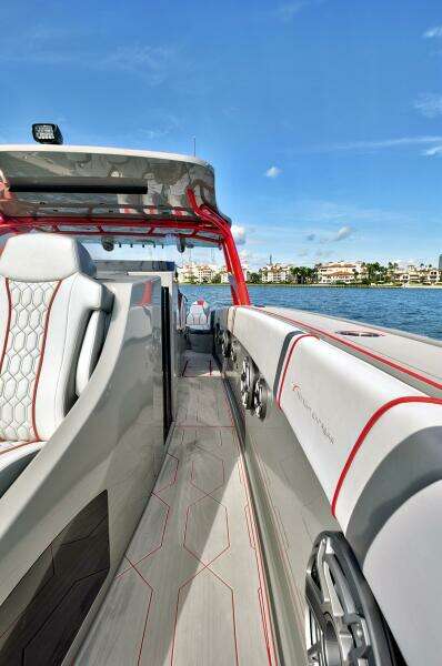 43ft Midnight Express Yacht For Sale