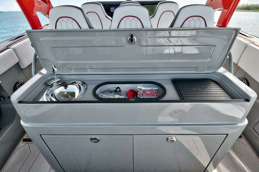 43ft Midnight Express Yacht For Sale