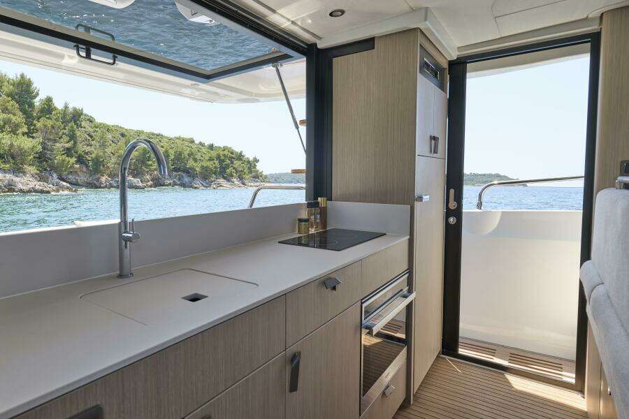 New Prestige F4 3 43ft Prestige Yacht For Sale
