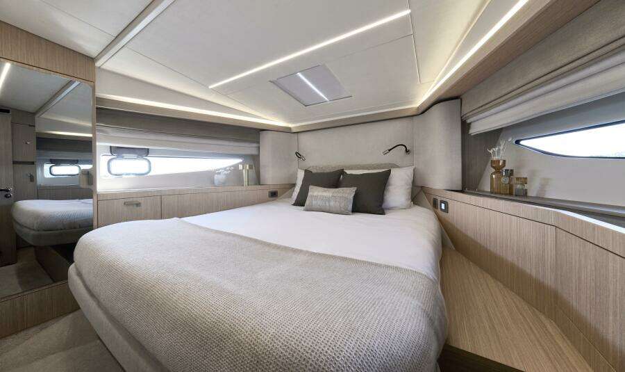 New Prestige F4 3 43ft Prestige Yacht For Sale