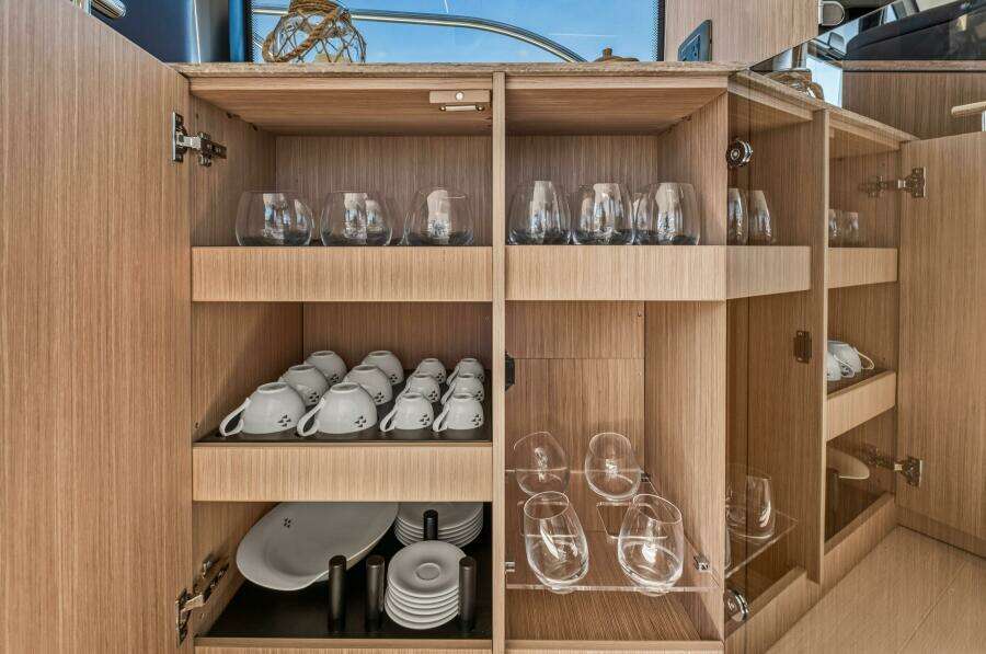 New Prestige F4 3 43ft Prestige Yacht For Sale