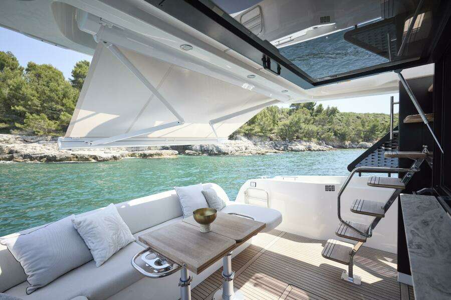 New Prestige F4 3 43ft Prestige Yacht For Sale