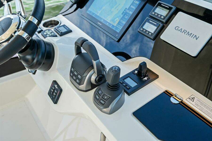 New Prestige F4 3 43ft Prestige Yacht For Sale