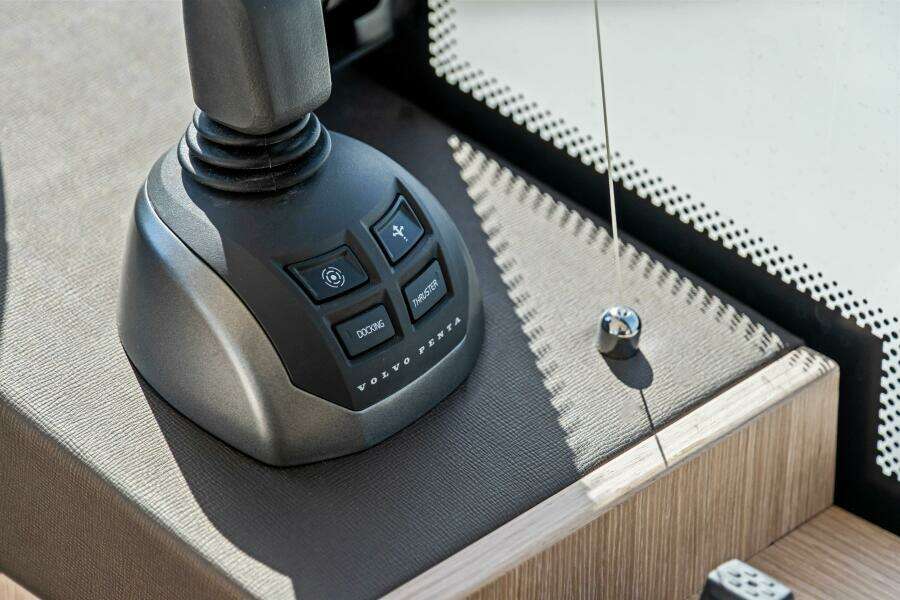 New Prestige F4 3 43ft Prestige Yacht For Sale