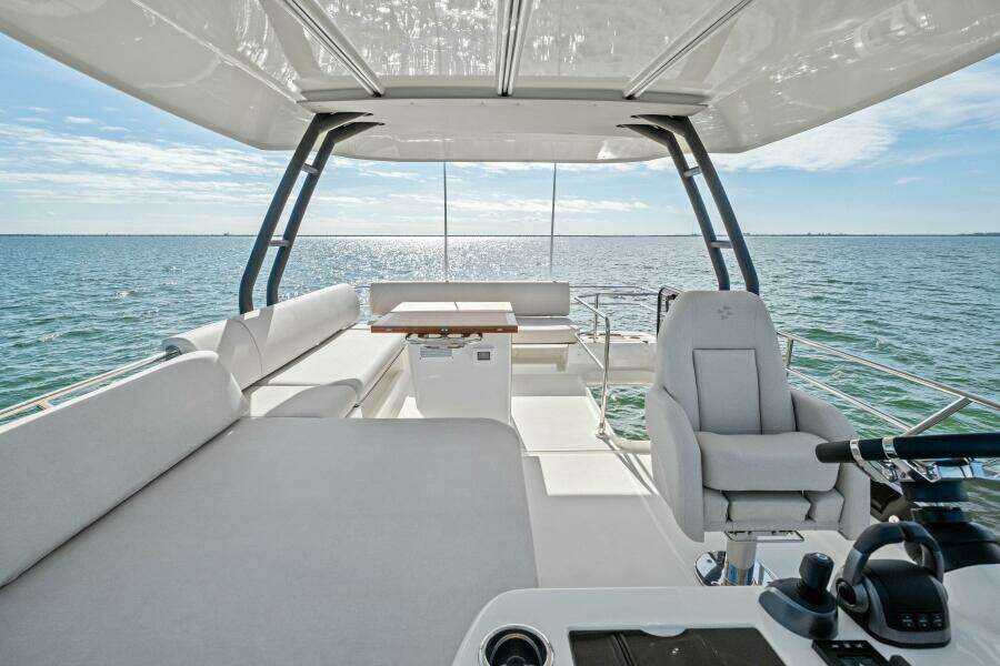 New Prestige F4 3 43ft Prestige Yacht For Sale