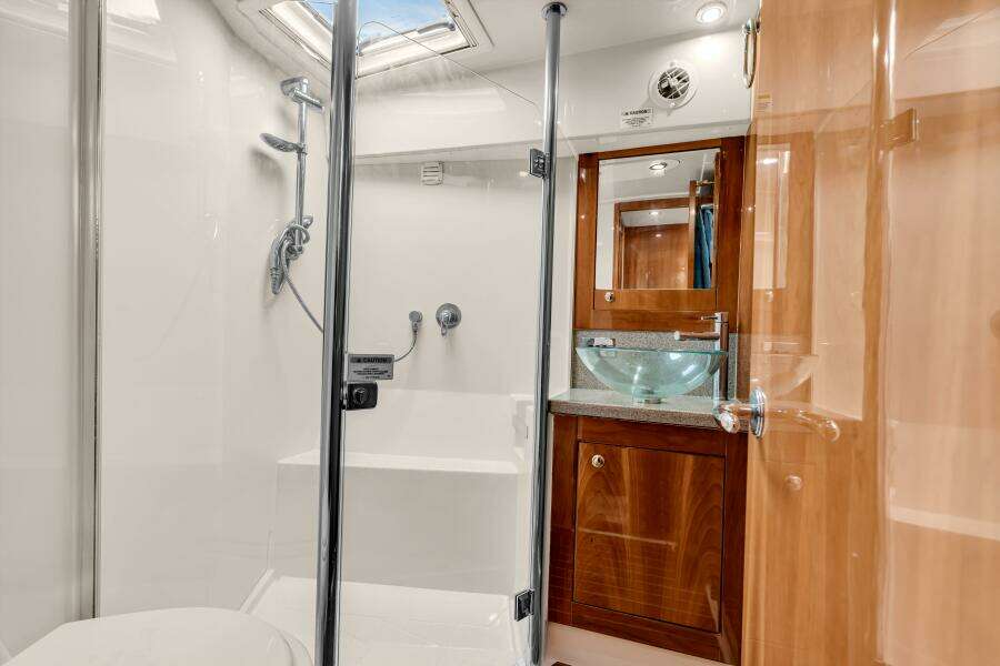 AYEROLLER 44ft Riviera Yacht For Sale