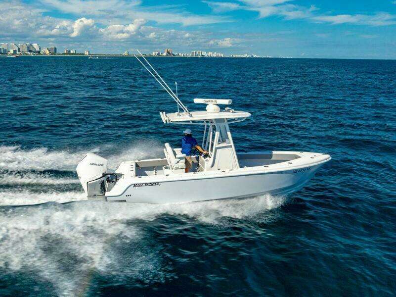 23ft Reef Runner Yacht For Sale