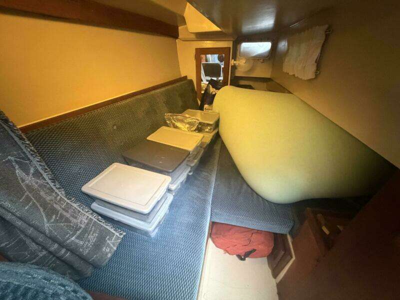 Unsightly 36ft Catalina Yacht For Sale