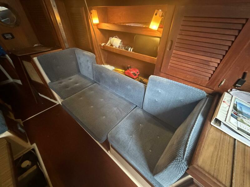 36' 1985 Catalina Catalina 36-1