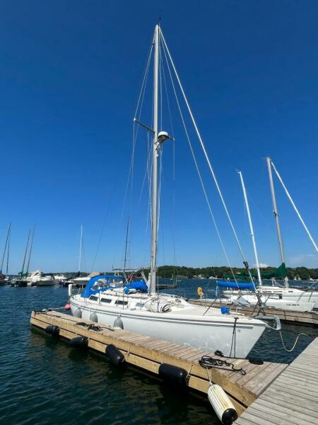 36' 1985 Catalina Catalina 36-1