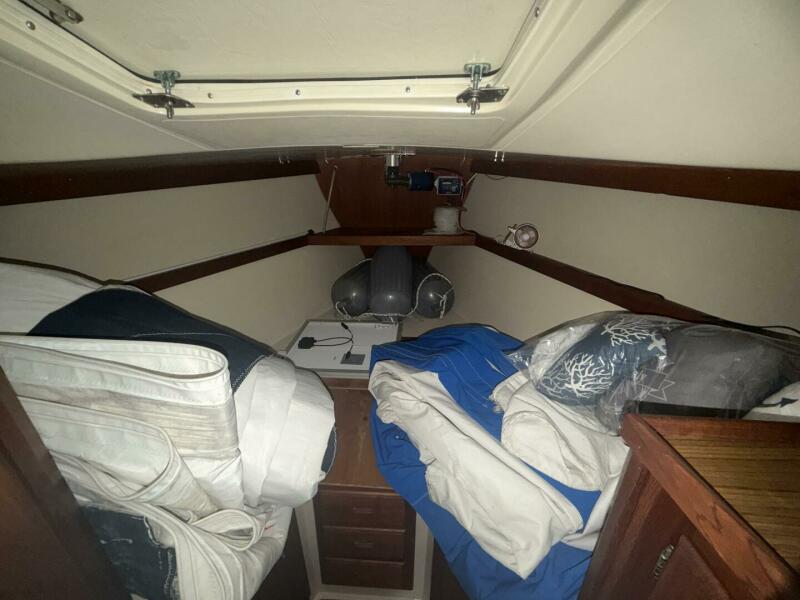 36' 1985 Catalina Catalina 36-1