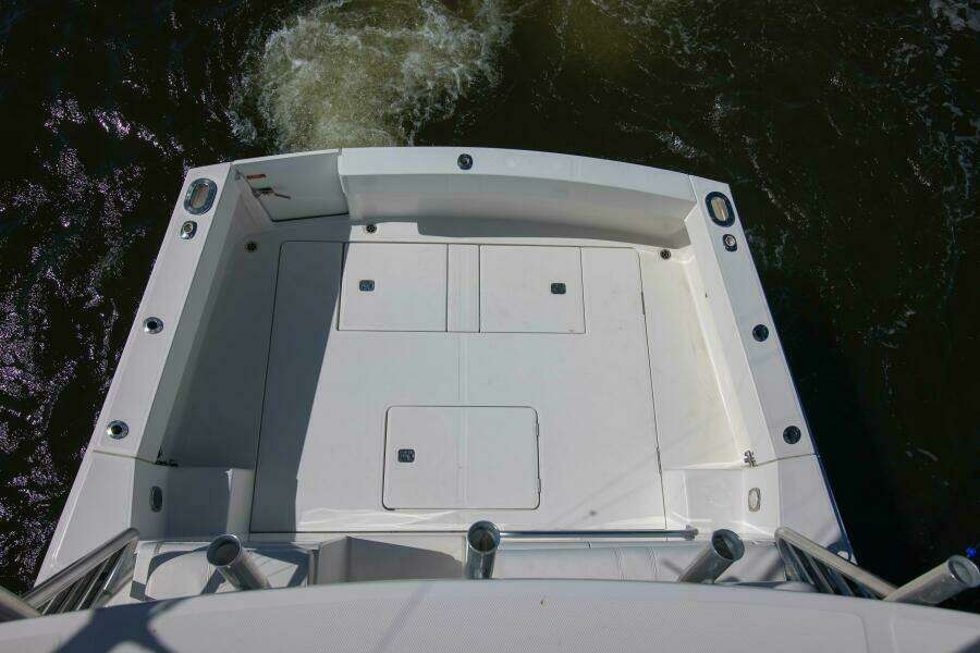 Luhrs 37 Date Night Keeping It Reel - Exterior Cockpit