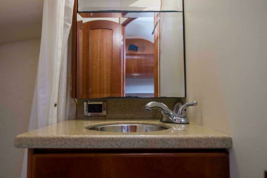 Luhrs 37 Date Night Keeping It Reel - Interior Cabin