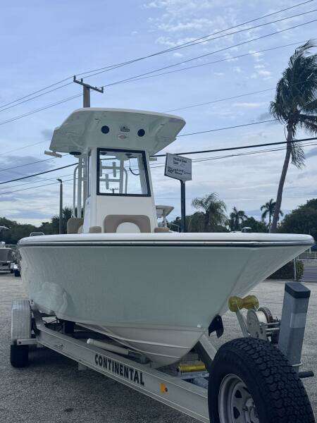 22ft Sea Born Yacht For Sale