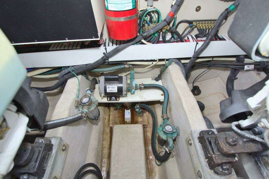 44ft Sea Ray Yacht For Sale