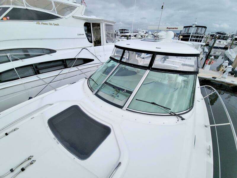 44ft Sea Ray Yacht For Sale