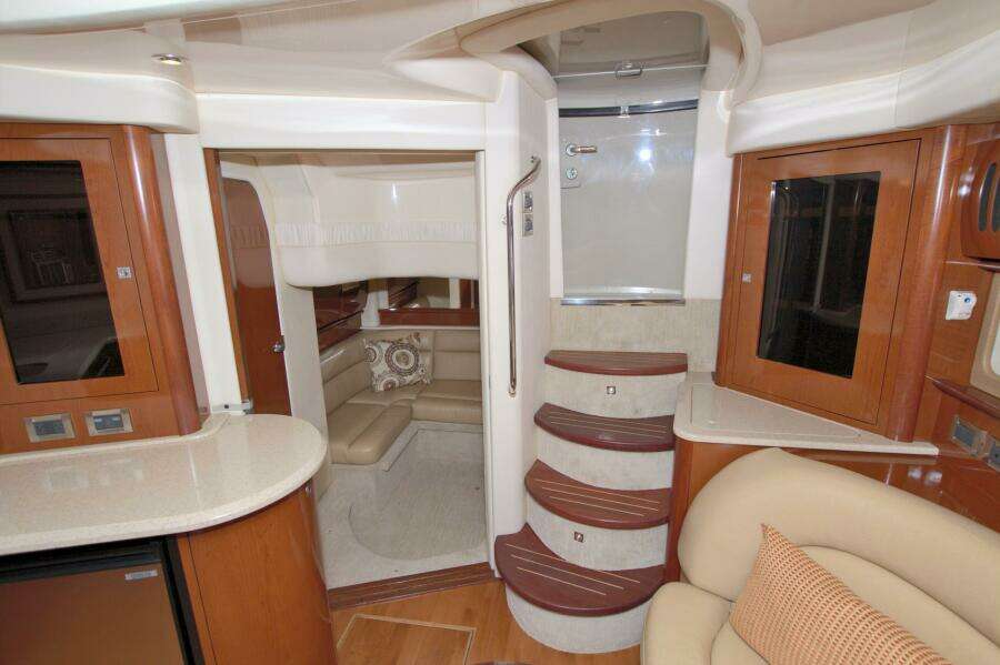 44ft Sea Ray Yacht For Sale