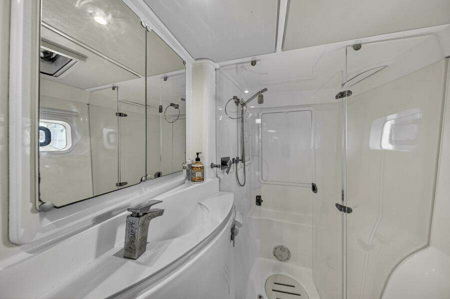 44ft Leopard Yacht For Sale