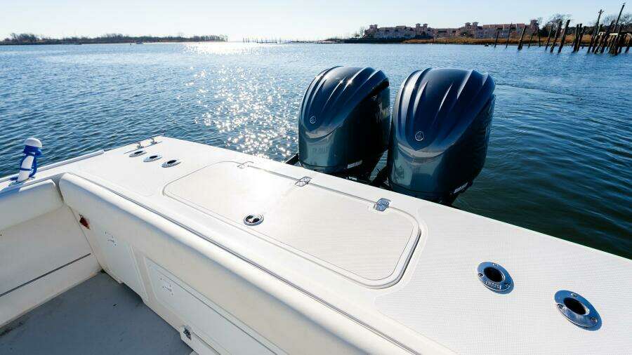 31ft Steiger Craft Yacht For Sale