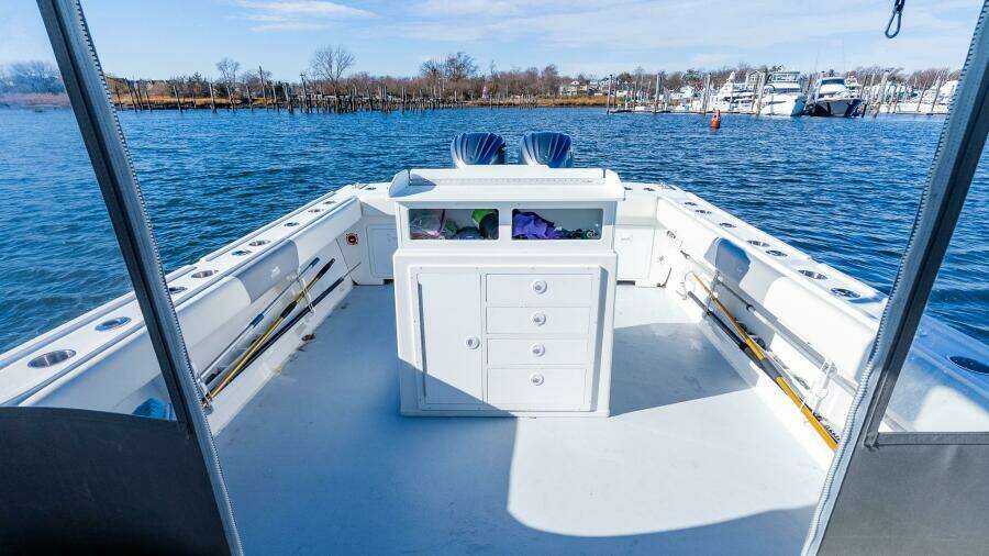 31ft Steiger Craft Yacht For Sale