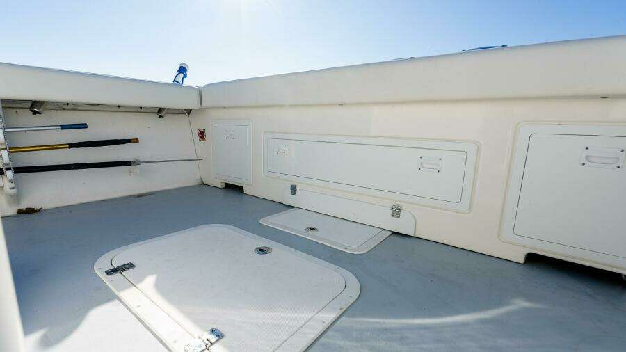 31ft Steiger Craft Yacht For Sale
