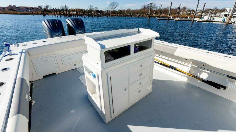 31ft Steiger Craft Yacht For Sale