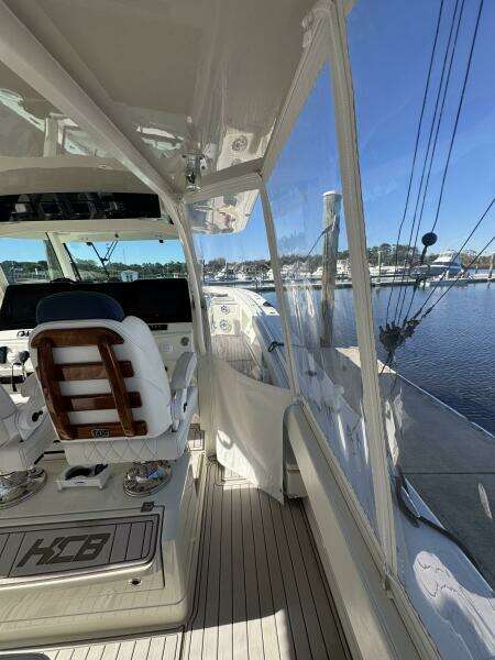 TRADITION 53ft HCB Yacht For Sale